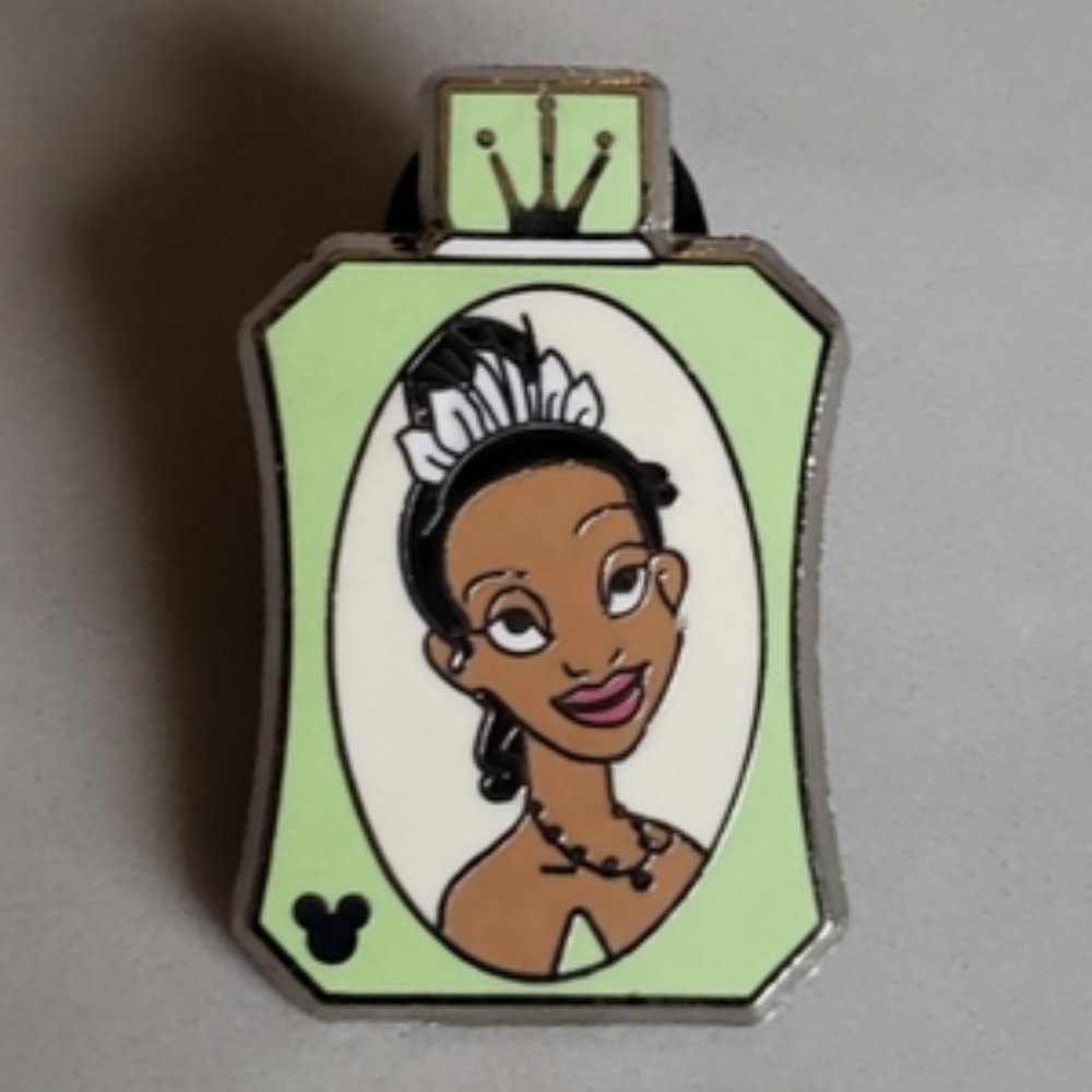 ⭐3 FOR $9, Tiana Perfume Bottle Hidden Mickey Pin